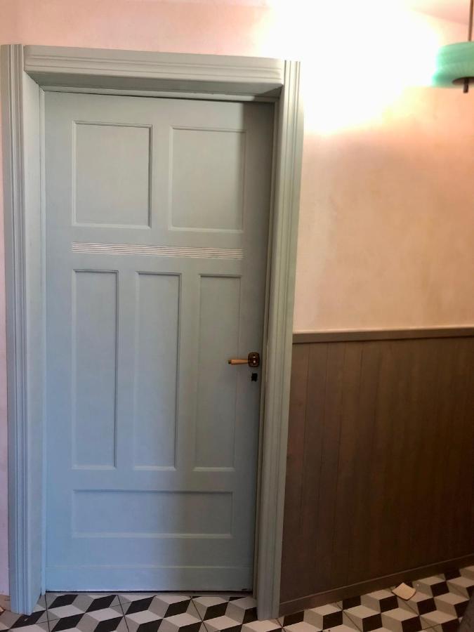 Sentymenty - Apartamenty W Kamienicy Na Mickiewicza Thorn Exterior foto